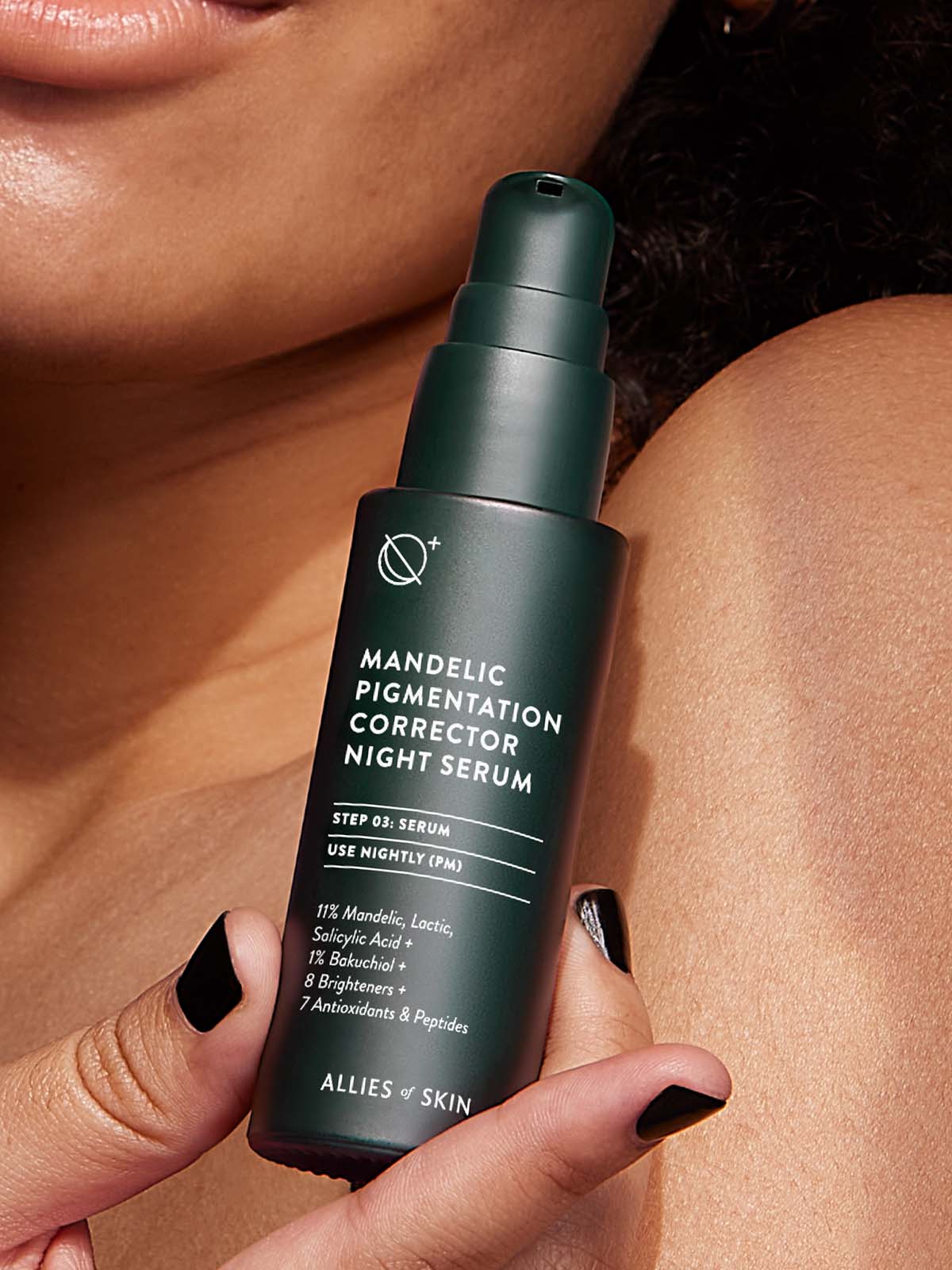 allies-of-skin-mandelic-pigmentation-corrector-night-serum-in-hand_733c013f-b576-4984-8d0e-f420b173a8d8_1024x1024@2x