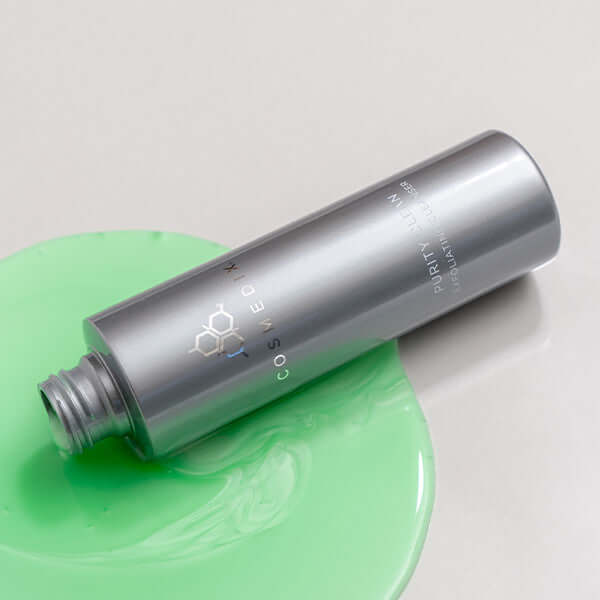 cosmedix_purity_clean_withspill_lifestyle2