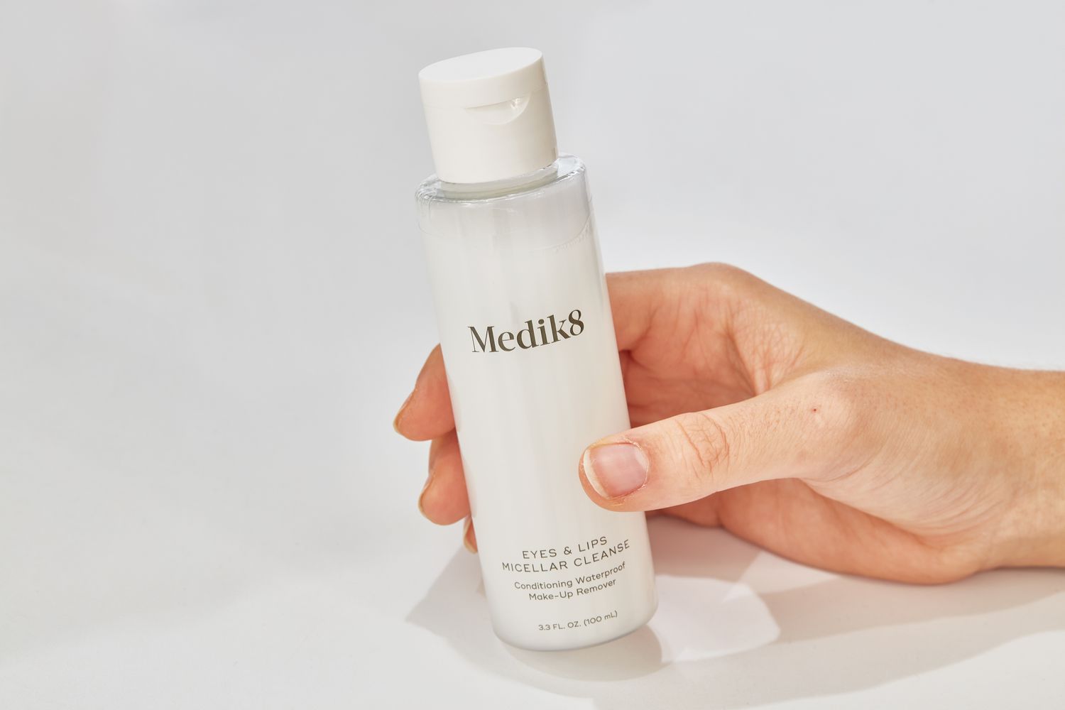 ins-micellar-water-test-medik8-eyes-lips-jjuliao-0602-852be2f8344b4171a2472bb4e93dc468