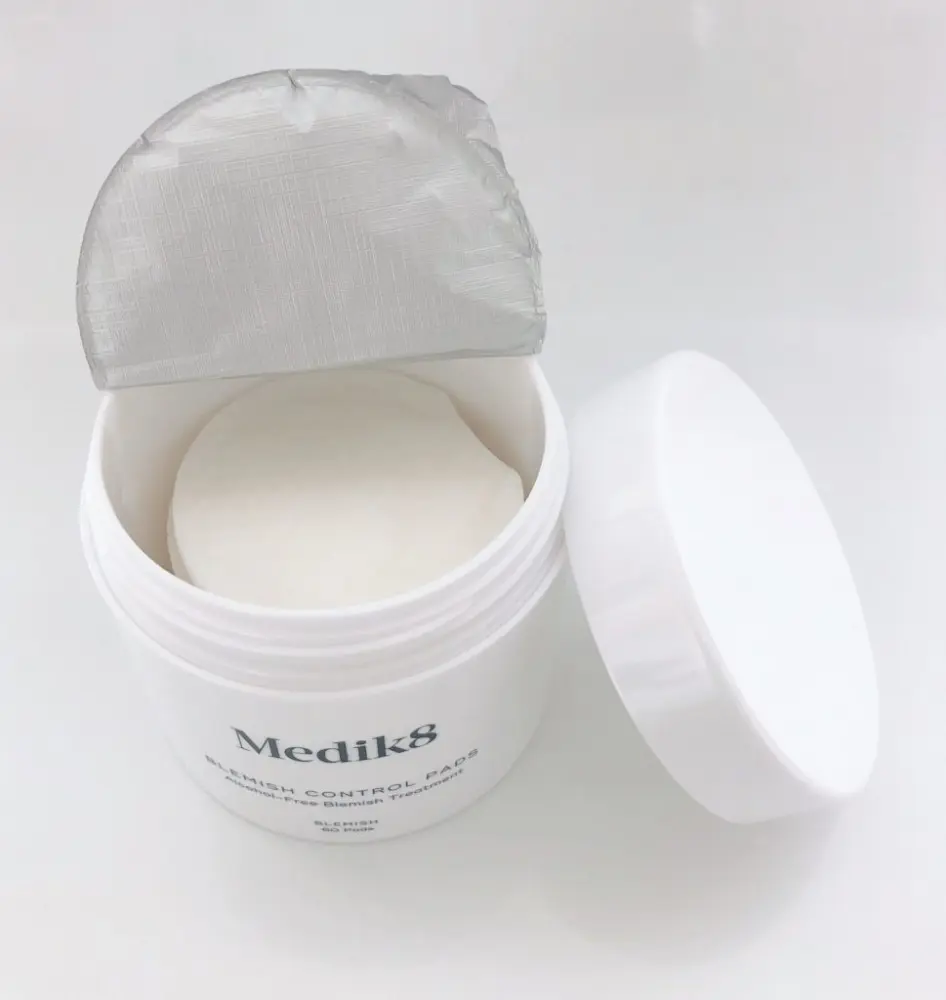 medik8-blemish-control-pads-60-pads-2-auto_width_1000