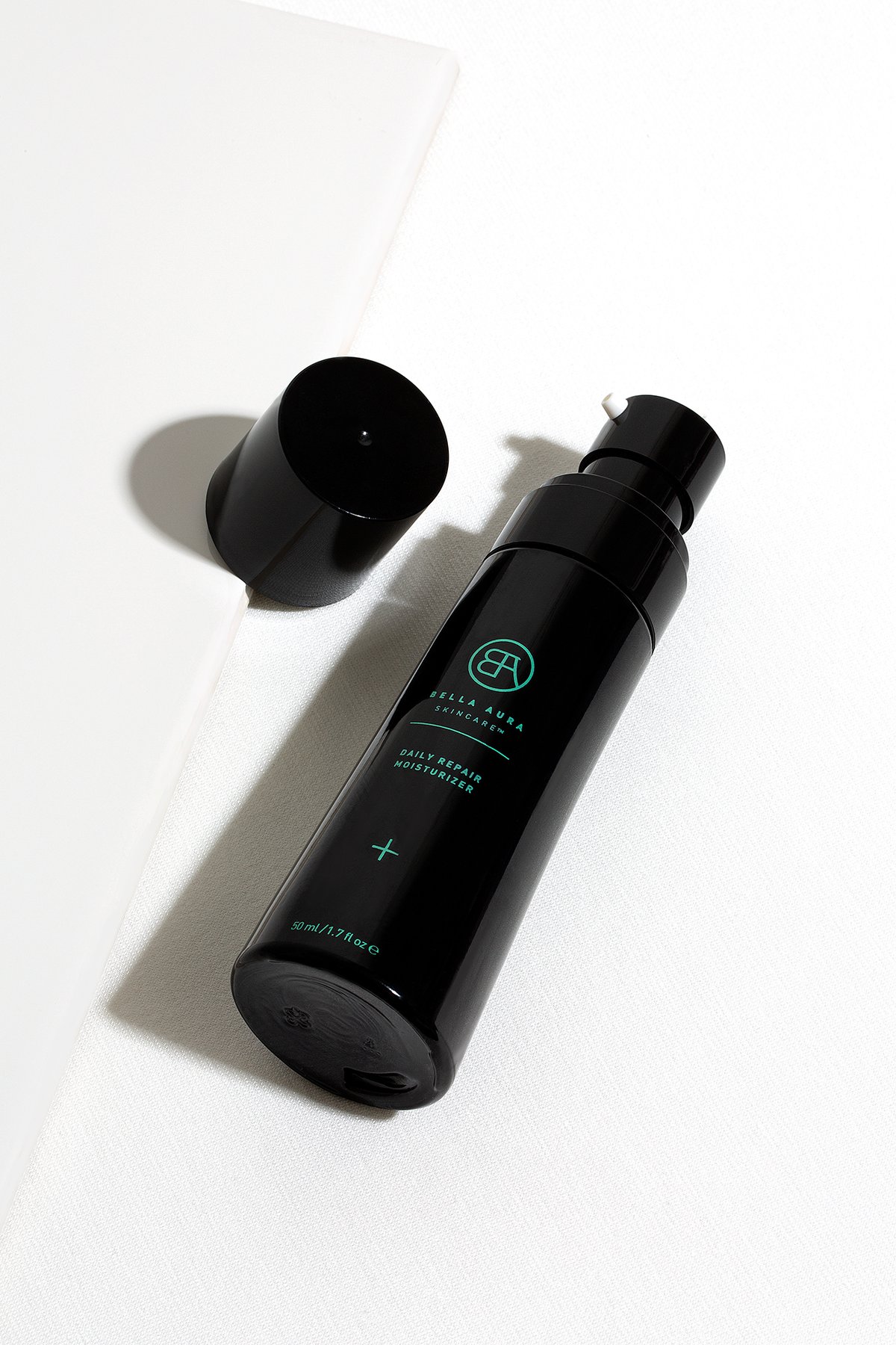 bella-aura-skincare-shop-daily-repair-moisturizer_1200x