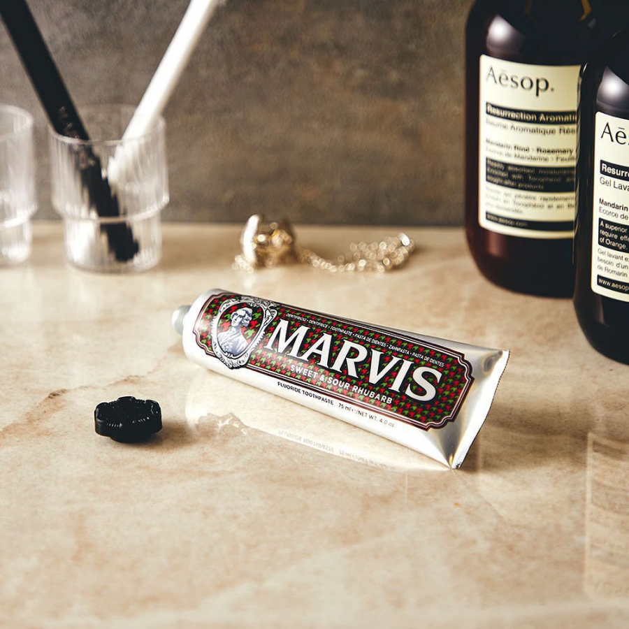 marvis-sweetsour-rhubarb-zobu-pasta-75-ml_4028086750
