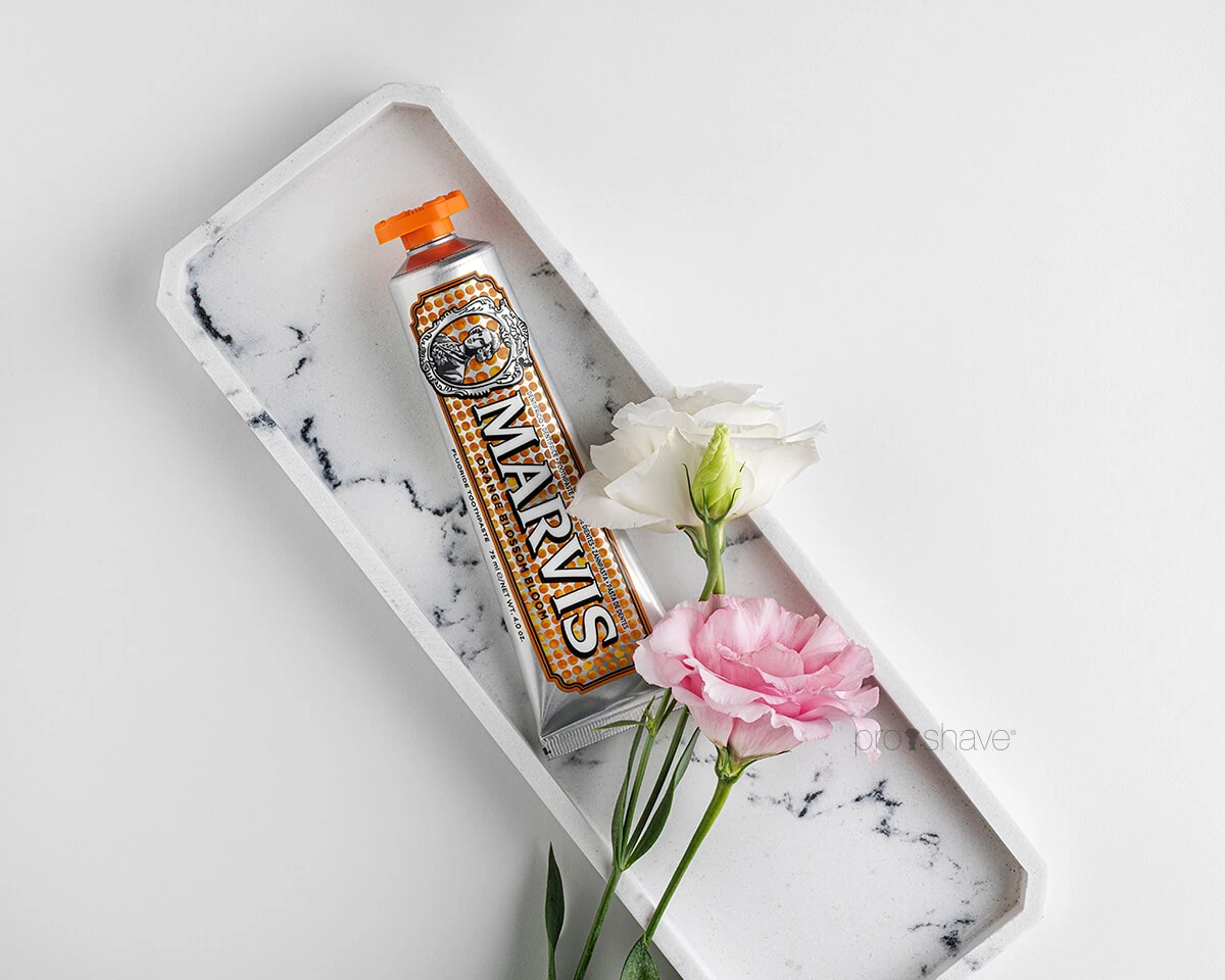 Marvis_Orange_Blossom_Bloom_Tandpasta,_75_ml..jpg