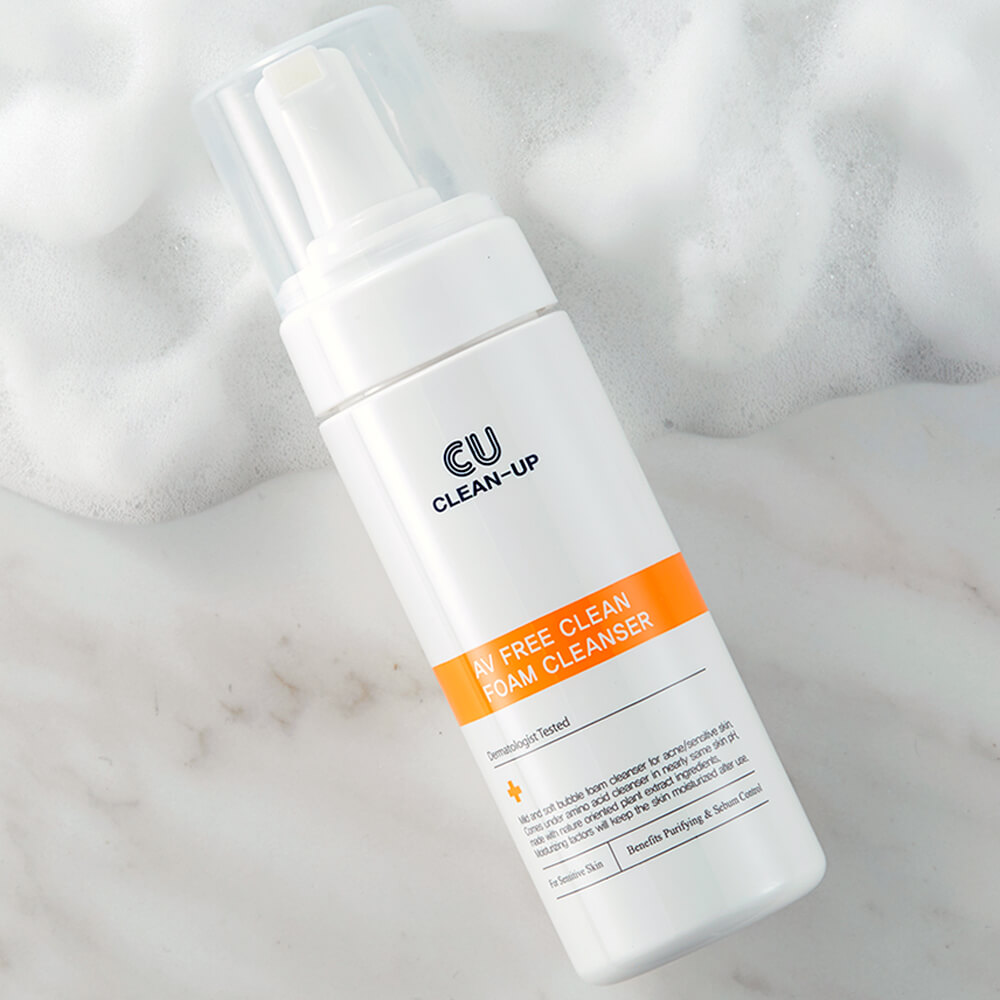 CUSKIN-efClean_Up-AV-Free-Clean-Foam-Cleanser_-1000x1000