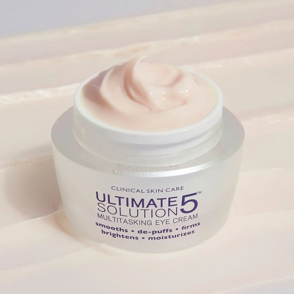 Ultimate Solution Multitasking Eye Cream Texture-1024x1024